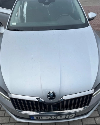 Skoda Superb cena 74900 przebieg: 237000, rok produkcji 2020 z Słupsk małe 529